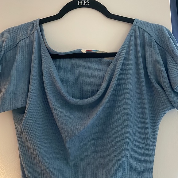 Only wore once - Picture 2 of 3